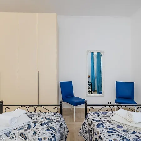 La Casa Nel Blu * Finale Ligure